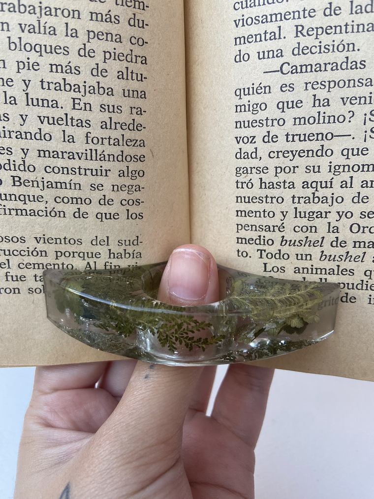 Abridor de Libro Bosque 2