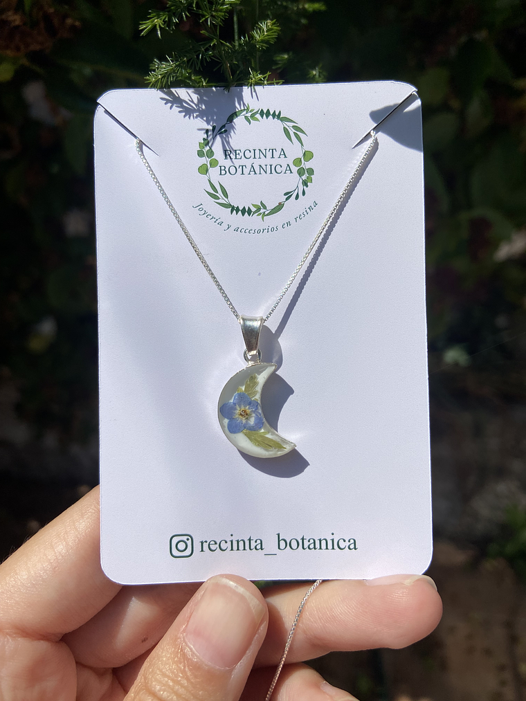 Collar Amuleto Lunar 1