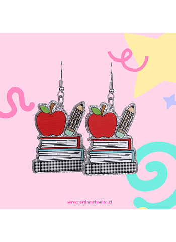 Aros libros y manzana