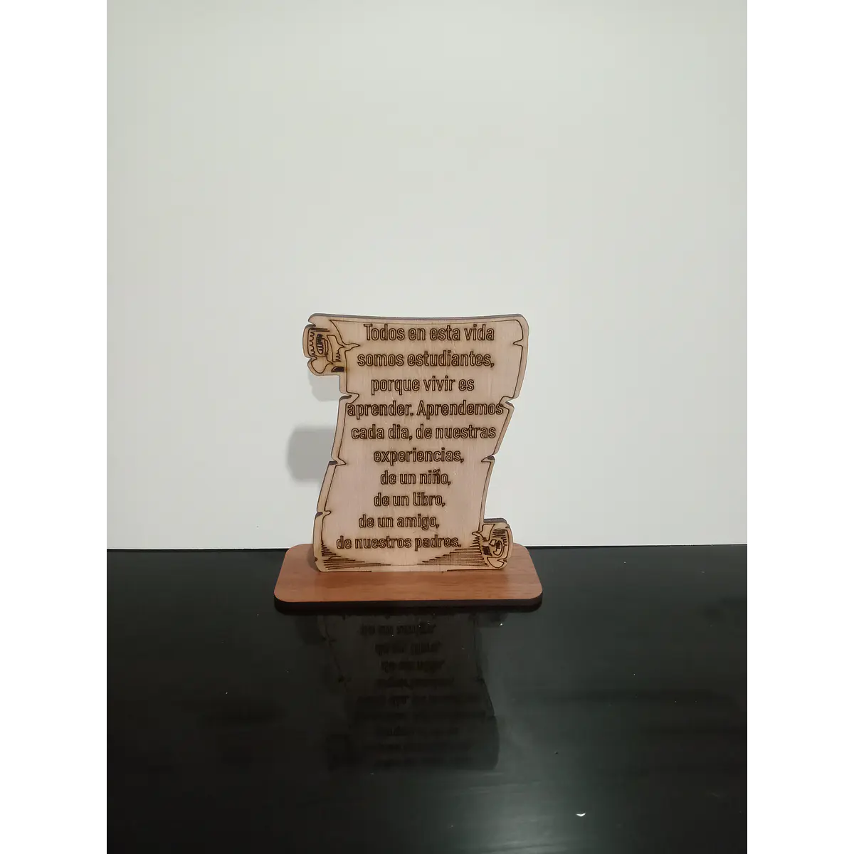 Galardón Grabado de Madera con Dedicatoria Personalizada