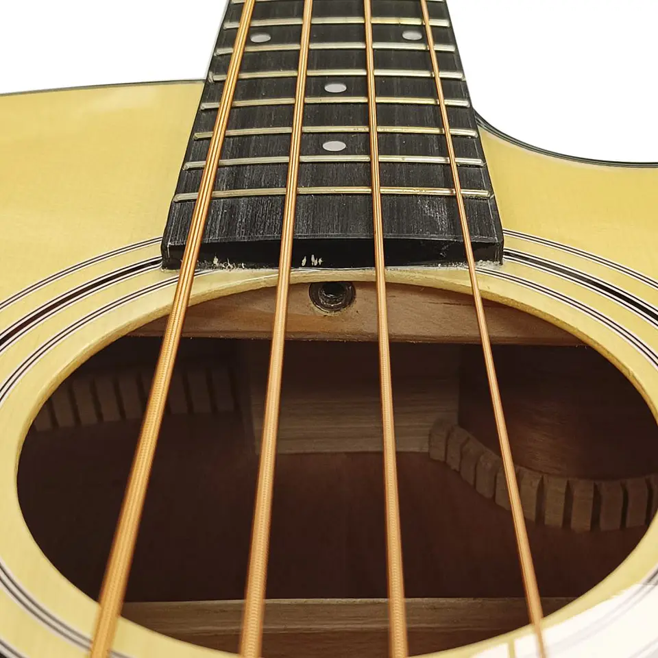 Bajo Electroacústico Sevillana 4 Cuerdas Cutaway con Ecualizador y Funda 6