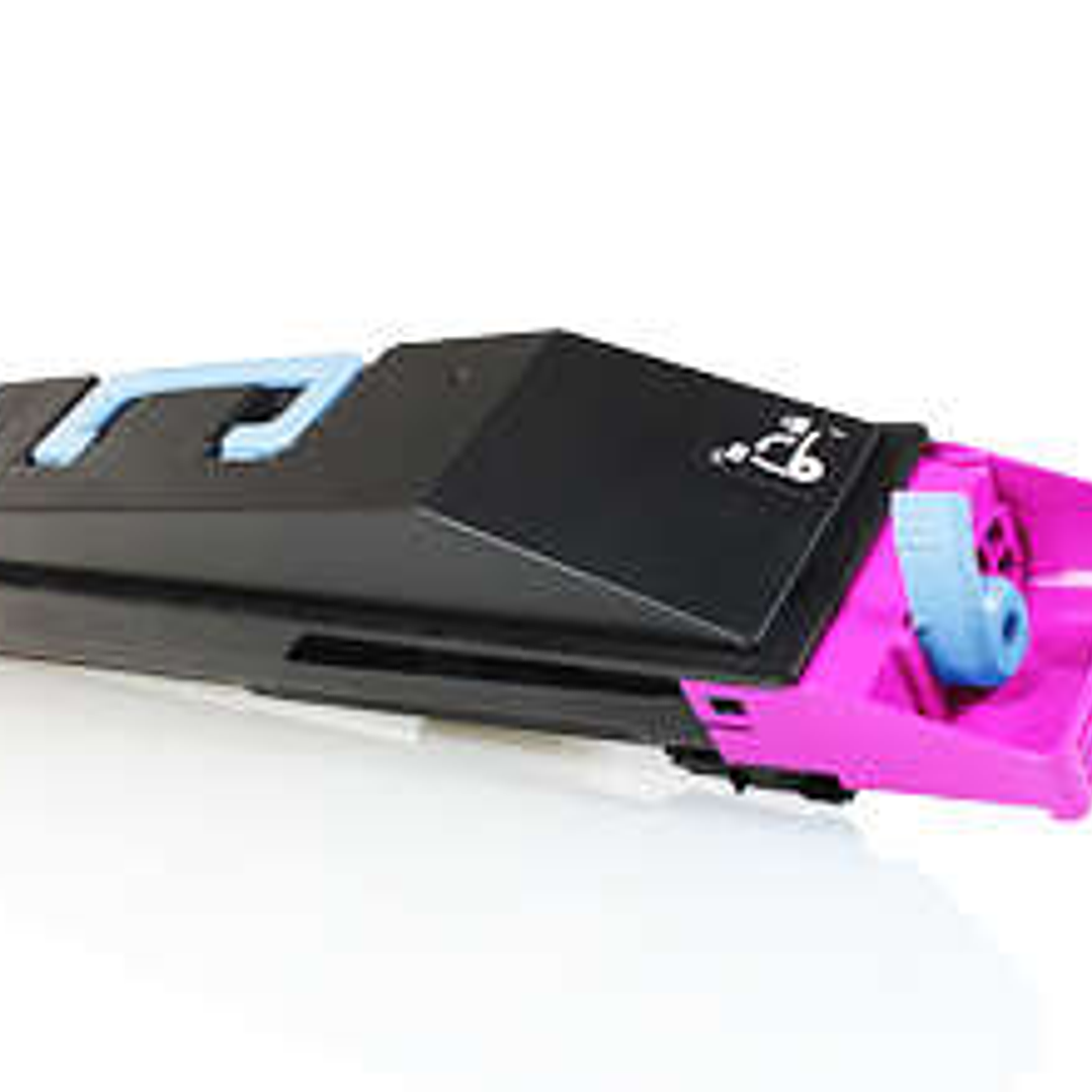 Kyocera TK880 Magenta Cartucho de Toner Generico - Reemplaza 1T02KABNL0/TK880M 1