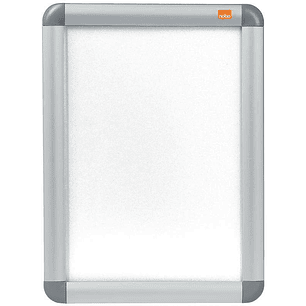 Nobo Marco Publicitario Tamaño A4 con Proteccion de PVC Antirreflectante y Resistente a la Intemperie - Marco de Aluminio Elegante - Color Plata