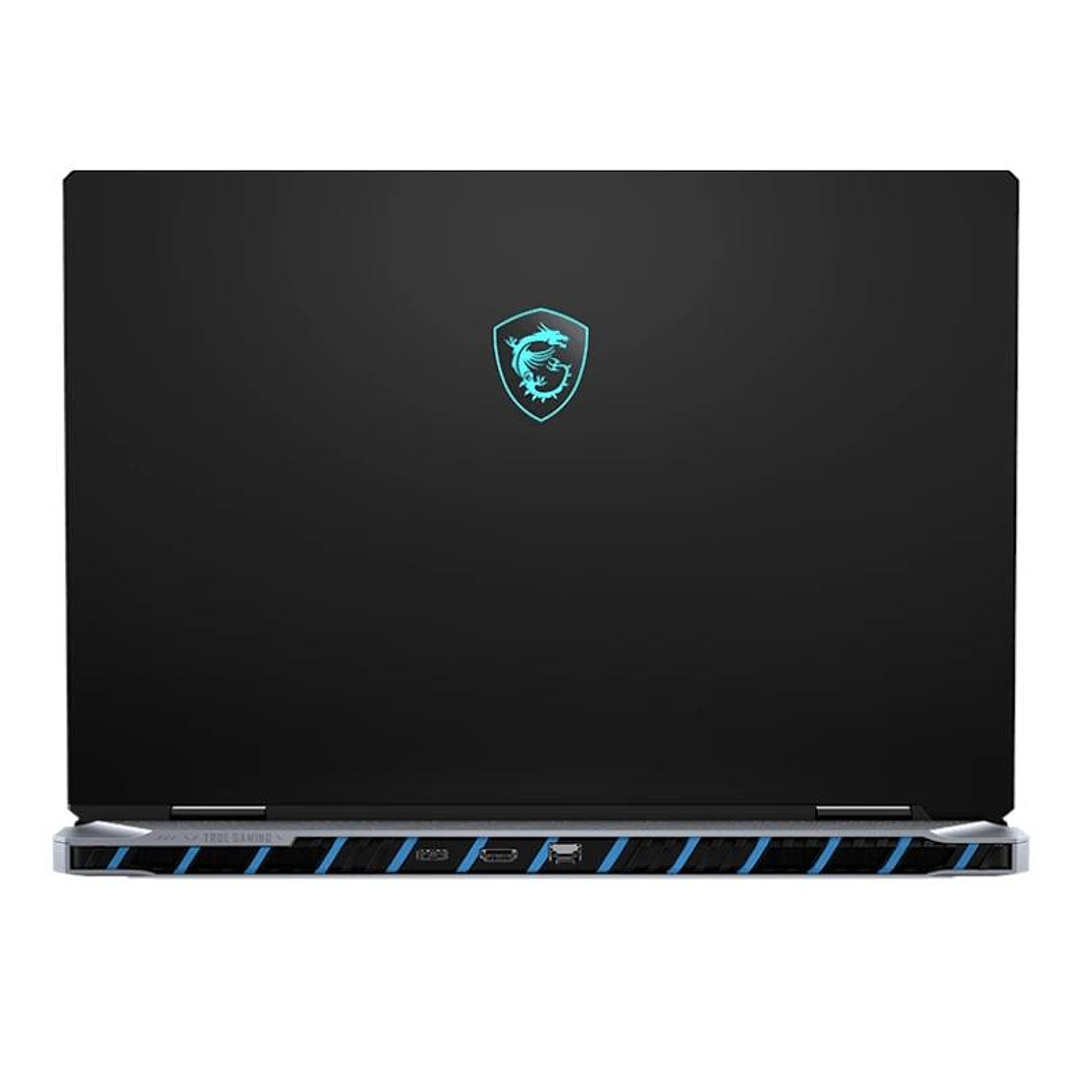 MSI Titan 18HX-AI-249ES U9 64GB 2TB 5090 W11H 18