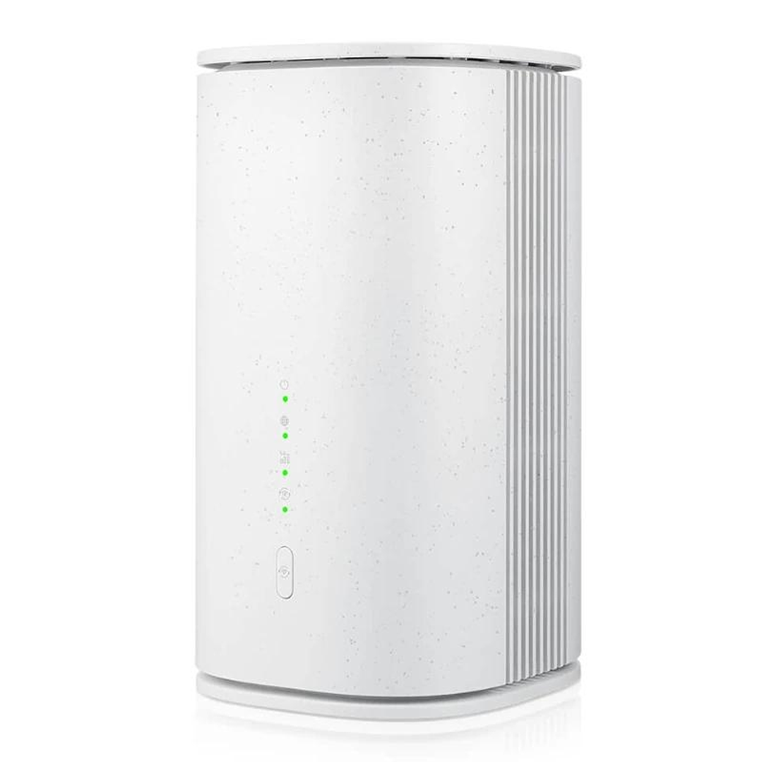 Zyxel FWA515 Router 5G NRBE7200 WiFi Nebula 2x2.5G 1