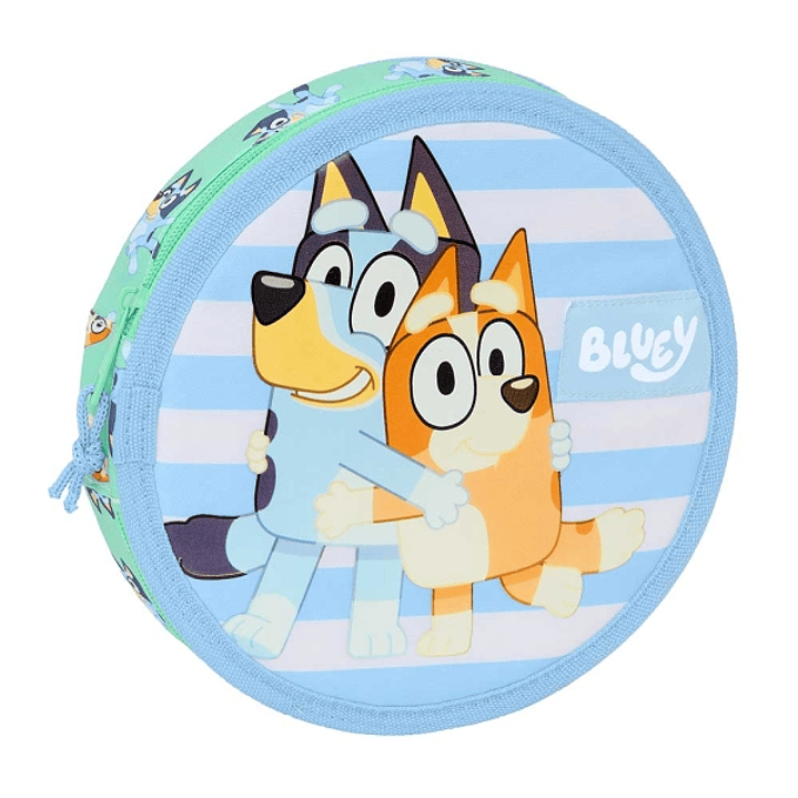 Safta Bluey Sisters Plumier Redondo - 18 Piezas - Cremallera - Goma - Lapiz - 6 Colores - 8 Rotuladores - Sacapuntas - 210x35mm - Color Azul 1
