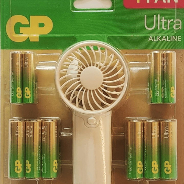 GP Ultra Alcalina Pack de 12 Pilas AAA + 12 Pilas AA + Ventilador de Mano de Regalo 1