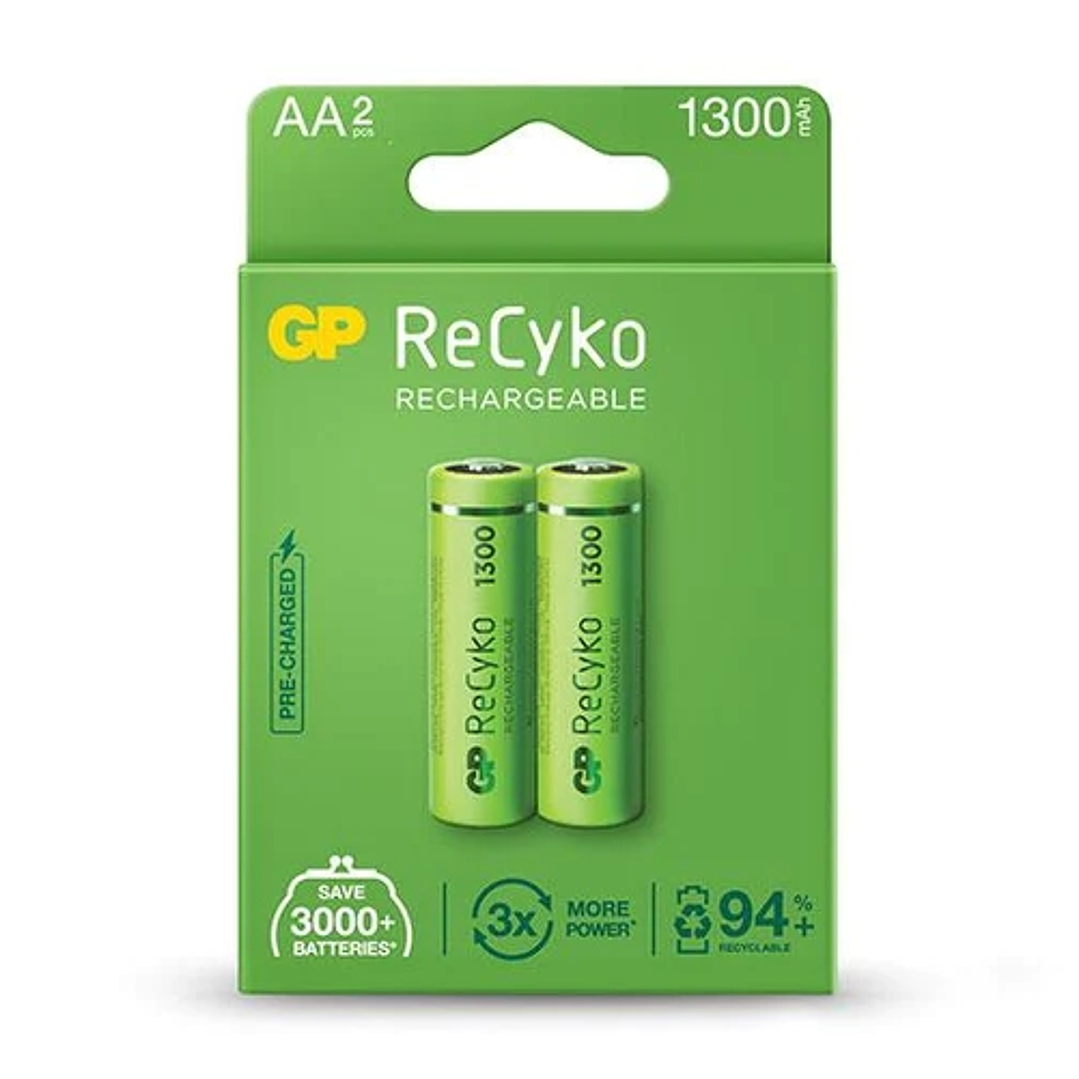 GP ReCyko Pack de 2 Pilas Recargables 1300mAh AA 1.2V - Precargadas - Fabricadas con mas del 10% de Materiales Reciclados 1
