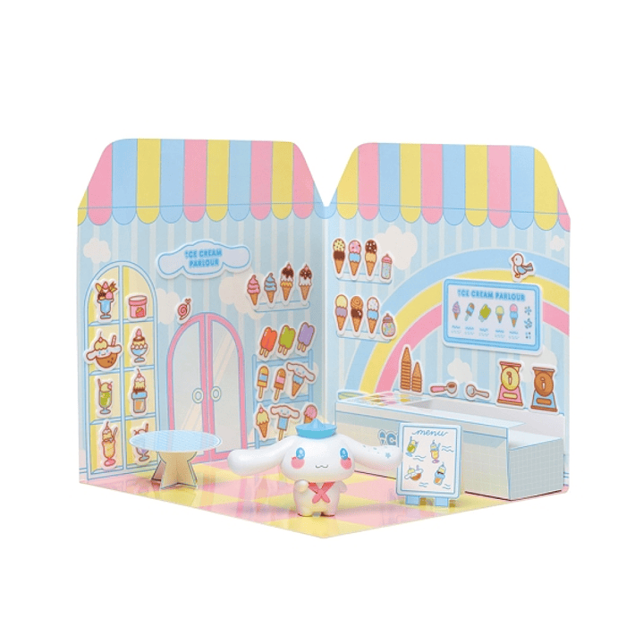 Comansi Sticker House Cinnamoroll Ice Cream Parlour - Incluye Figura - Stickers Lavables -  Escenario Adorable - Juego Creativo 1