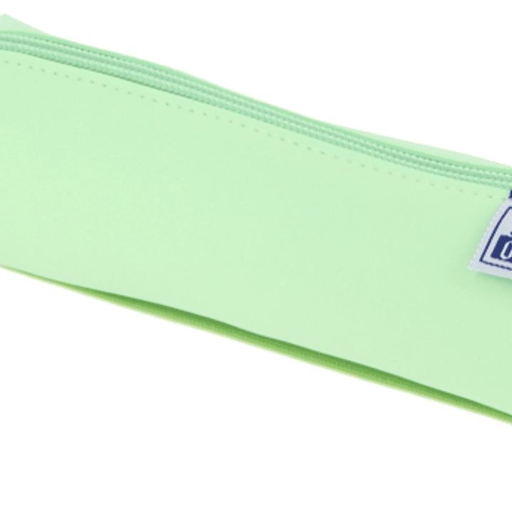Oxford Live & Go Estuche Cuadrado Pequeño - Material Acolchado - Goma Elastica para unirlo al Cuaderno - Color Verde 1