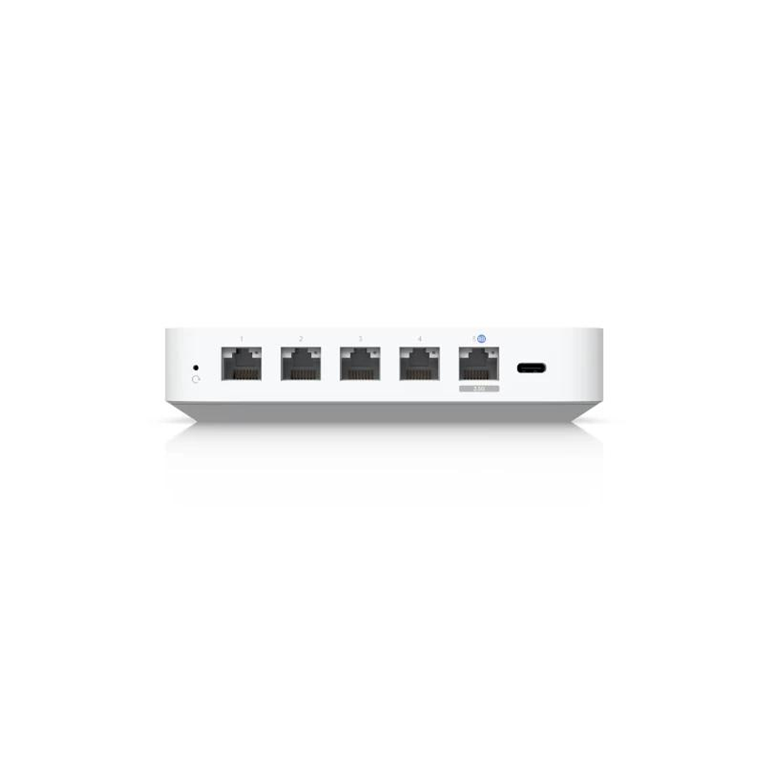 Ubiquiti UCG-Ultra Gateway 4xGbE 1x1/2.5GbE WAN 4