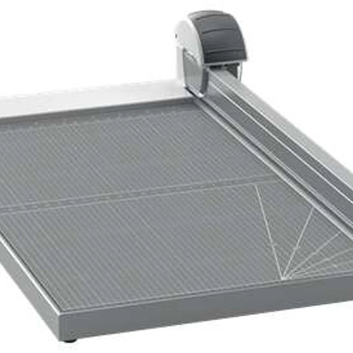 Leitz Precision Office A3 Cizalla de Papel - Recorta hasta 15 Hojas - Formato A3 - Cuchilla Giratoria 1