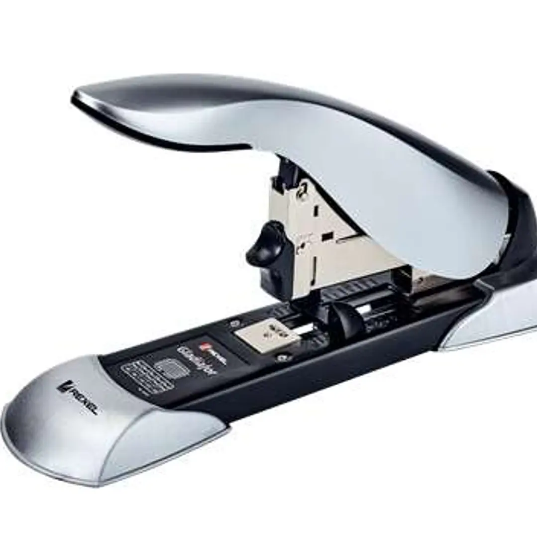 Rexel Gladiator Grapadora de Gruesos - Hasta 160 Hojas - Guia de Papel Incorporada - Para Grapas 23/8-20mm - Color Plata 1