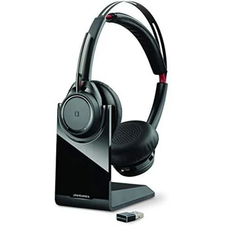 Plantronics/Poly Voyager Focus UC B825 Auriculares con Microfono Bluetooth 4.0 - Alcance hasta 30m - Autonomia hasta 12h - Base de Carga - Color Negro 1