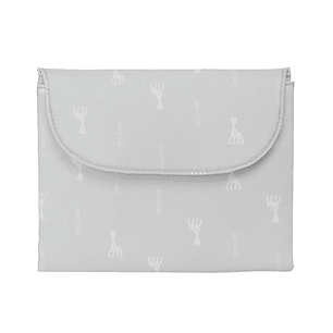 Safta Sophie la Girafe Mum Cambiador de Bebe Plegable - Repelente de agua - Compacto - Facil de Limpiar - 400x500mm - Color Gris Claro