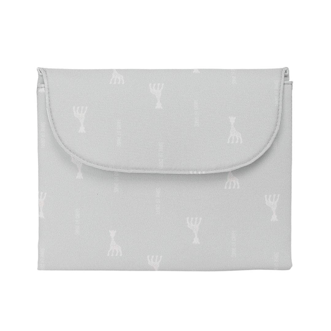 Safta Sophie la Girafe Mum Cambiador de Bebe Plegable - Repelente de agua - Compacto - Facil de Limpiar - 400x500mm - Color Gris Claro 1