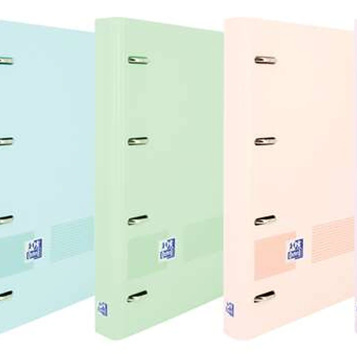 Oxford Europeanbinder Live & Go Carpeta de 4 Anillas Formato A4+ con Recambio Cuadriculado 5x5mm y 4 Taladros - Tapa de Plastico Resistente - Cierre c 1