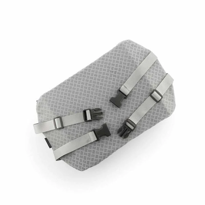 Innovagoods Glushion Cojin Lumbar de Gel - Funda Extraible - Antideslizante en 1 Cara - Panal de Abeja - Cintas de Sujecion - 38x23.5x5cm - Color Azul 1