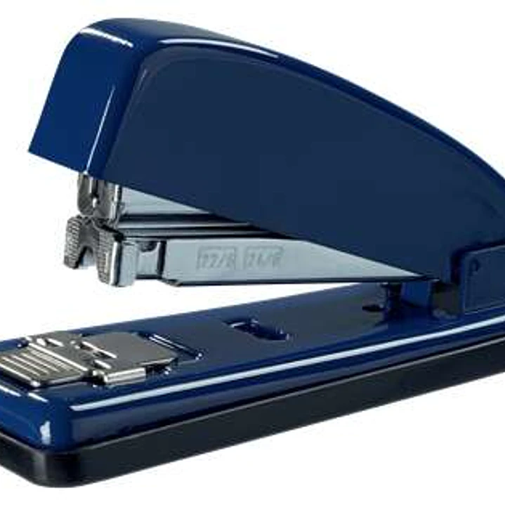 Petrus 226 Grapadora Metalica + Caja de 200 Grapas - Hasta 30 Hojas - Grapado Cerrado, Abierto y Clavado - Color Azul 1