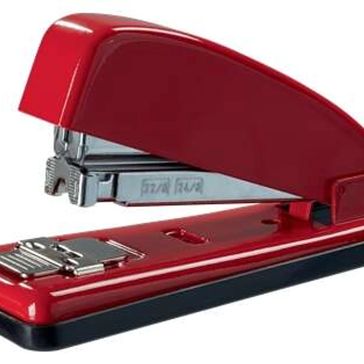 Petrus 226 Grapadora Metalica + Caja de 200 Grapas - Hasta 30 Hojas - Grapado Cerrado, Abierto y Clavado - Color Rojo 1