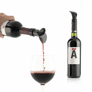 Innovagoods Wintopp Tapon Dispensador de Vino 2 en 1 con Aireador - Multifuncion - Cierre Hermetico - Antigoteo - Facil de Limpiar - 5x9.8x5cm - Color