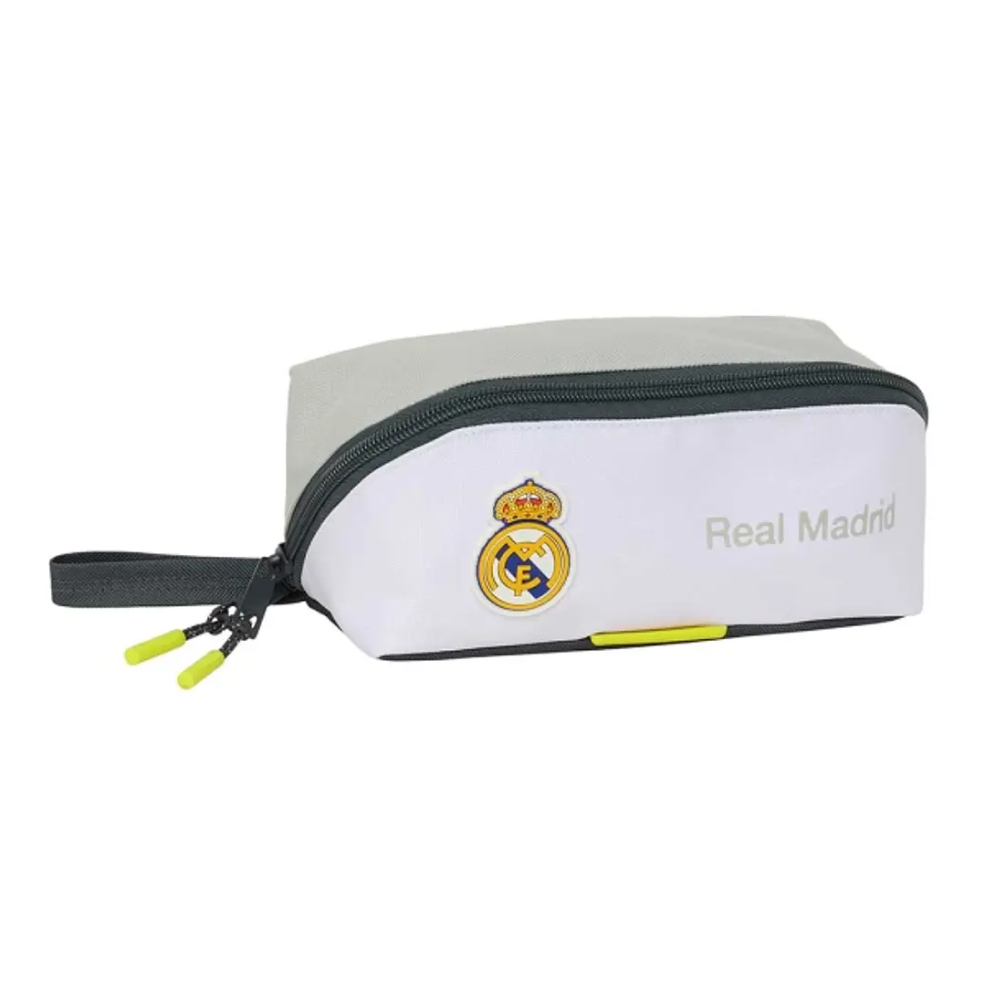 Safta Real Madrid Estuche Portatodo de 2.2L - Asa de Mano - Cremallera Diagonal - 20x8x8cm - Color Blanco y Negro 1