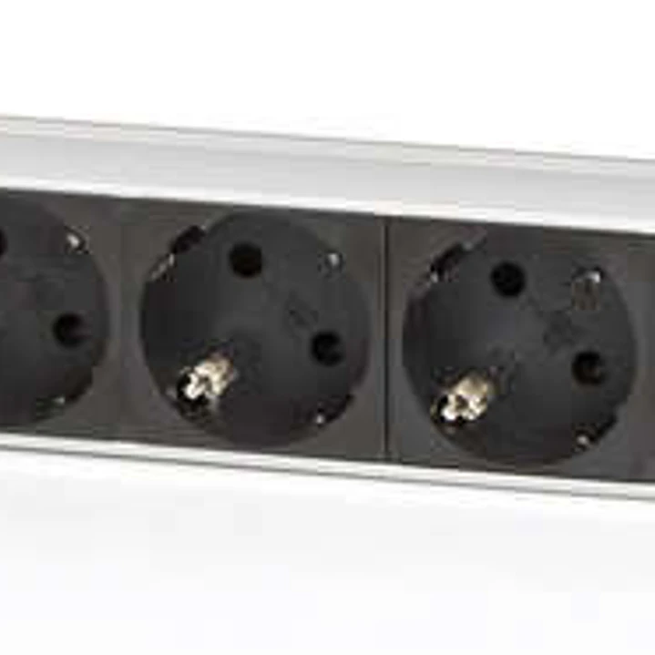 Salicru Regleta SPS PDU Unidad de Distribucion de Energia - 8 Tomas Tipo Schuko - Color Negro 1