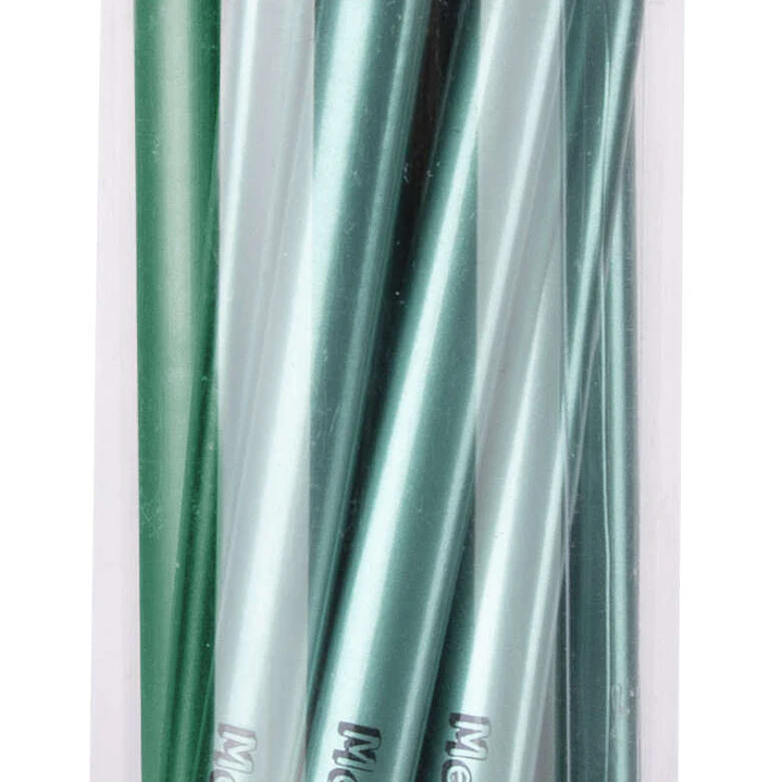 Apli Jumbo Metallic Lapiz Triangular de Color - 5mm de Grosor - Ideal para Mejor Sujecion - Mayor Cobertura en un Solo Trazo - Color Verde Metalizado 1