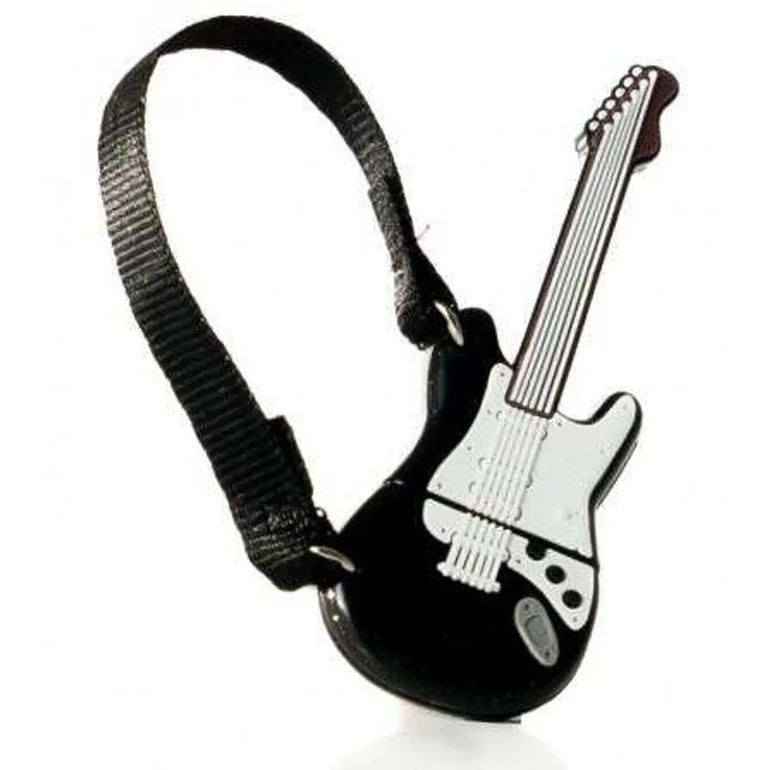 TechOneTech Guitarra Black & White Memoria USB 2.0 32GB (Pendrive) 1