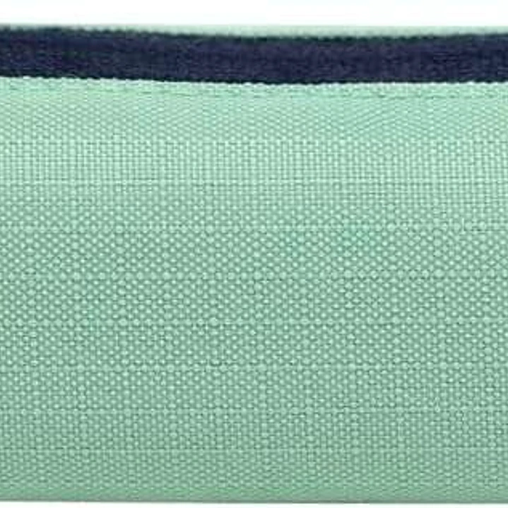 Milan Serie 1918 Estuche Mini Redondo - Tejido Resistente a las Roturas y Rasgaduras - Medidas 20,5x4,5x5cm - Color Verde 1