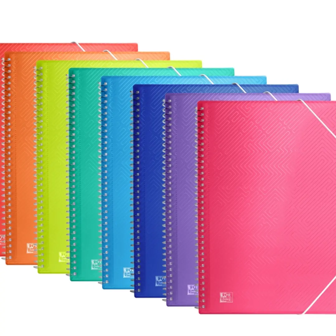 Oxford Urban A4 Carpeta de 60 Fundas con Espiral - Fundas de 50mic - Tapa de Plastico Translucido - Cierre de Gomas - Colores Surtidos 1
