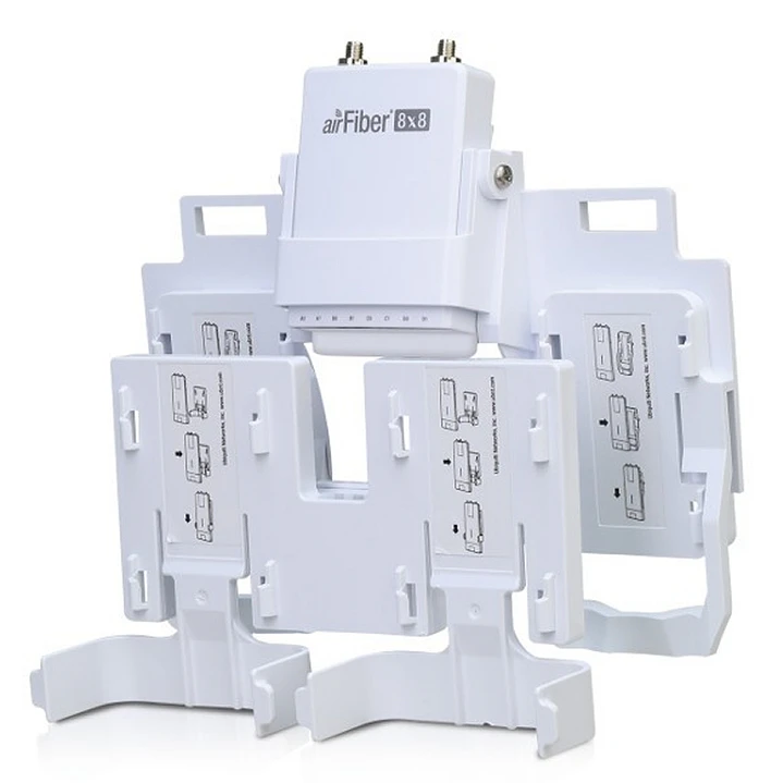 Ubiquiti AirFiber NxN AF-MPX8 Multiplexor 1