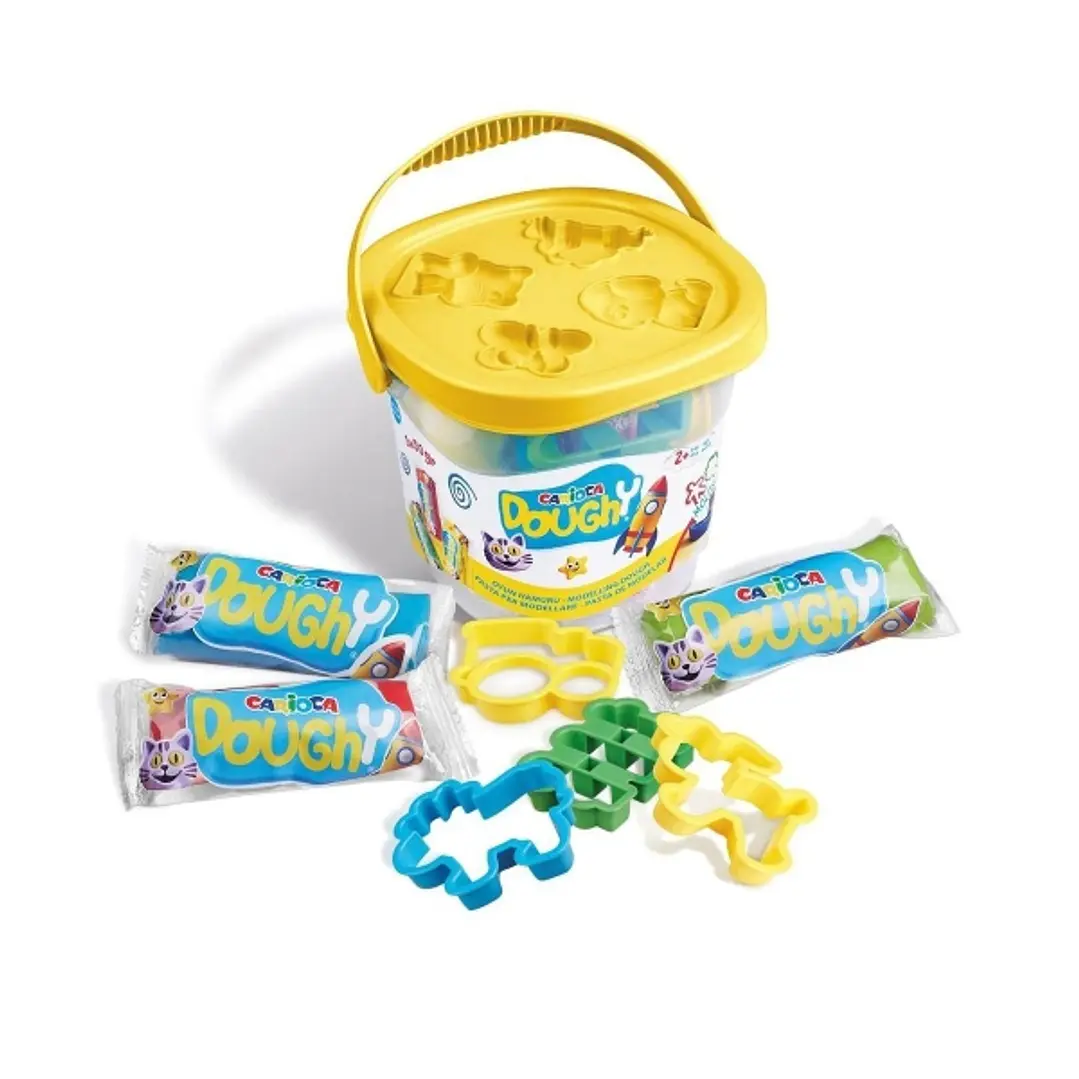 Carioca Doughy Cubo con 3 Paquetes de Pasta de Modelar 50gr + 4 Moldes - Blanda y Flexible - Facil de Amasar y Moldear - Ideal para Iniciacion al Mode 1