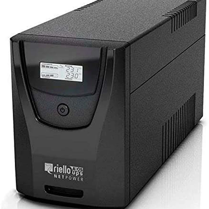Riello Net Power SAI 1500VA 900W - Tecnologia Line Interactive - USB, RS-232, 6x IEC 320 1