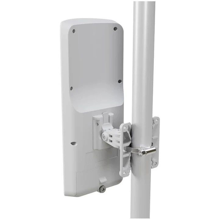 MikroTik mANTBox ax 15s WiFi6 1xGbE 1x2.5G SFP Out 2