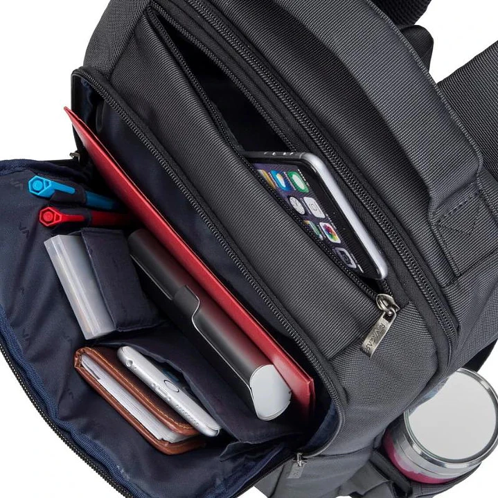 RIVACASE 8262 Mochila Central 15.6 Negra 3