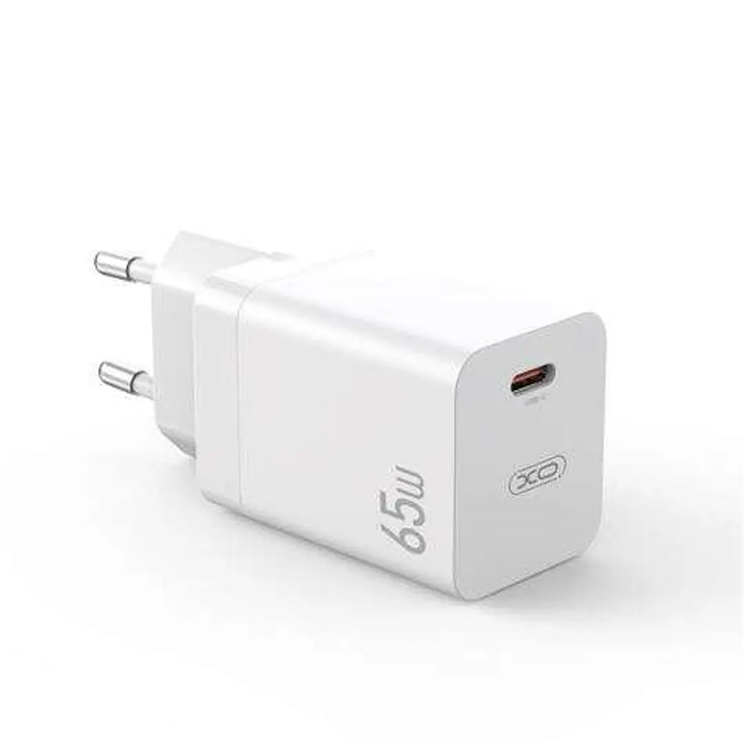 XO Cargador de Corriente CE10 65W Tipo C - Color Blanco 1