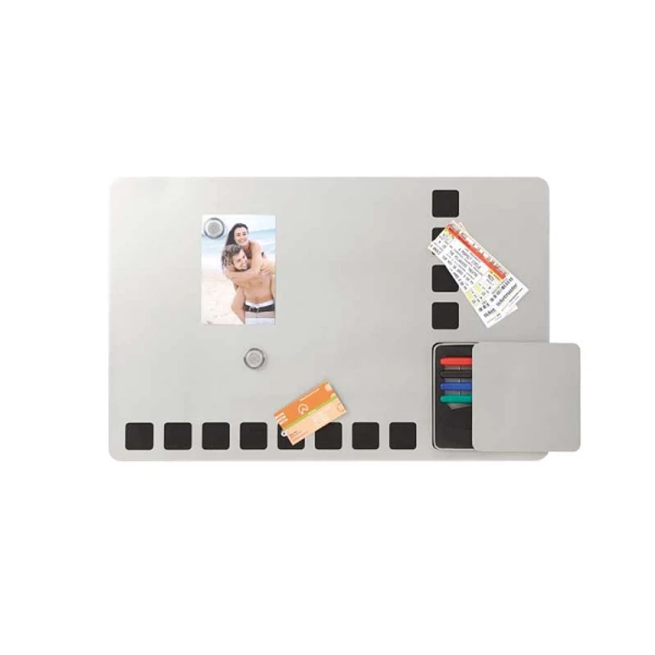 Nobo Pizarra Combinada Magnetica con Cuadriculas de Espuma para Fijar Notas 610x390mm - Incluye 4 Rotuladores, 2 Imanes y Borrador - Almacenamiento pa 1