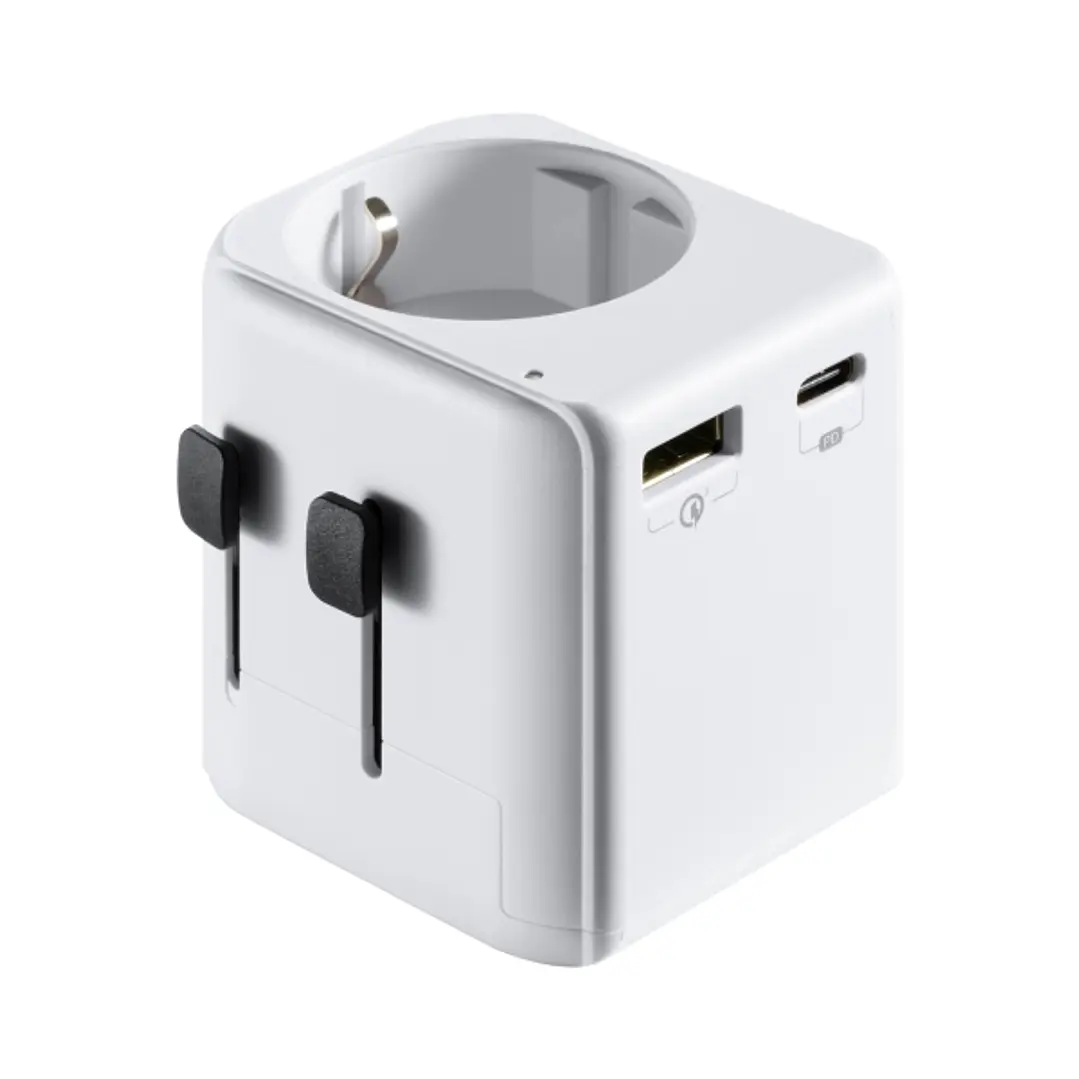 Ewent EW1472 Cargador de Viaje Universal - 1xUSB-C, 2xUSB - 15W - USA, UK, AUS, China - Color Blanco 1