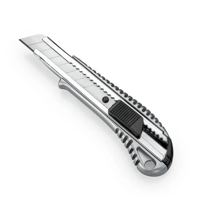 Dahle 10885 Profesional Cuter con Cuchilla de 18mm - Cuerpo Metalico - Mecanismo Automatico de Bloqueo - Guia Metalica 1