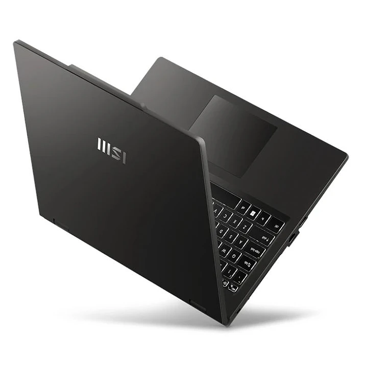 MSI VenturePro 16-040ES C7-240H 32GB 1TB 5060 W11H 4