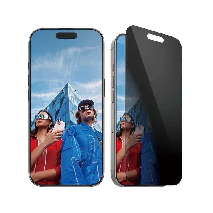 PanzerGlass Privacy Screen Protector iPhone 16 Pro 1