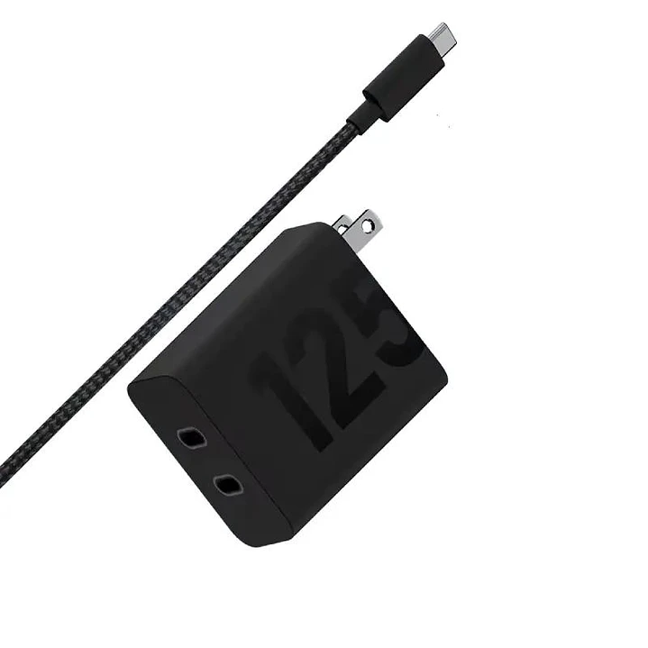 Motorola Turbopower 125 W 2-USB-C 1