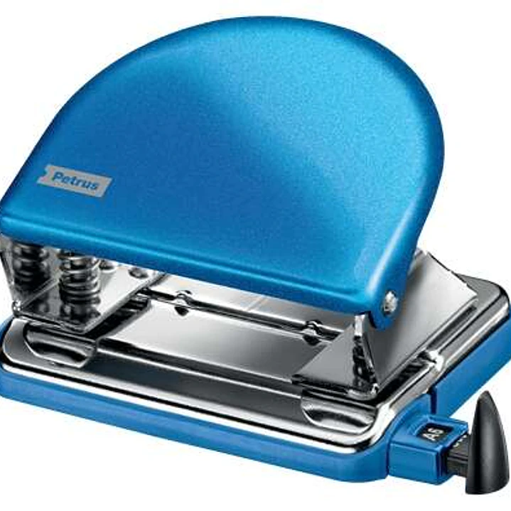 Petrus 52 WOW Taladro Perforador Clasico Metalico - Hasta 20 Hojas - Marcas de Formato - Facil Vaciado - Punzones 5.5mm - Color Azul 1