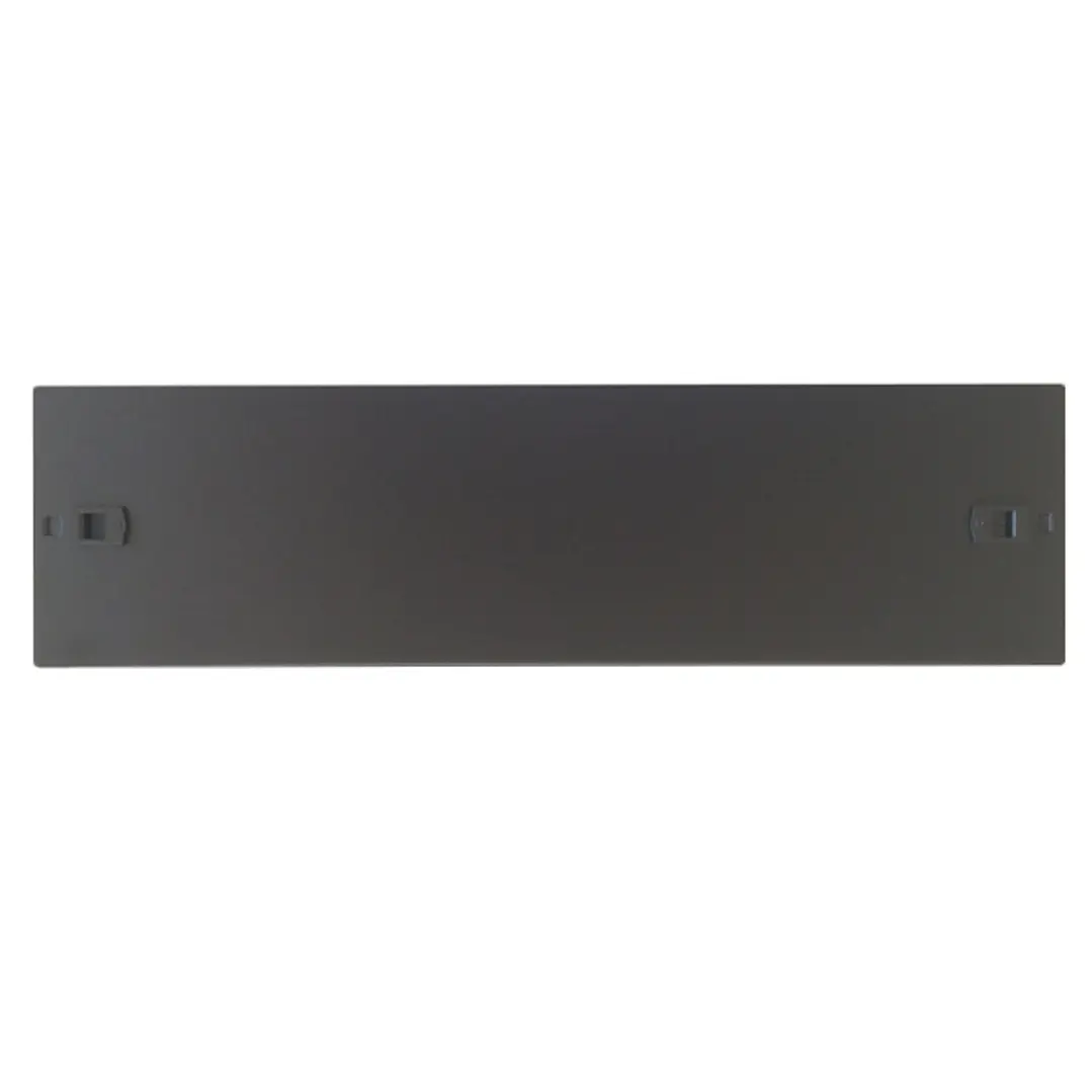 WP Tapa Delantera para Armario 3U - Instalacion sin Tornillos - 490x15x145mm - Color Negro 1