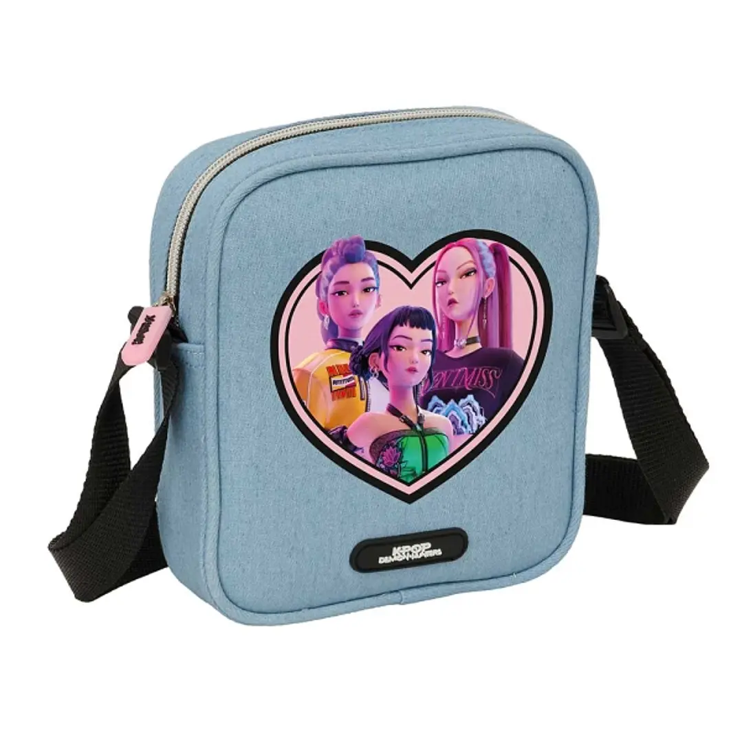 Safta K-Pop Demon Hunters Huntr/X Bolsito con Bandolera Ajustable - Compacto - Cierre con Cremallera - 16x18x4cm - Color Azul Claro 1