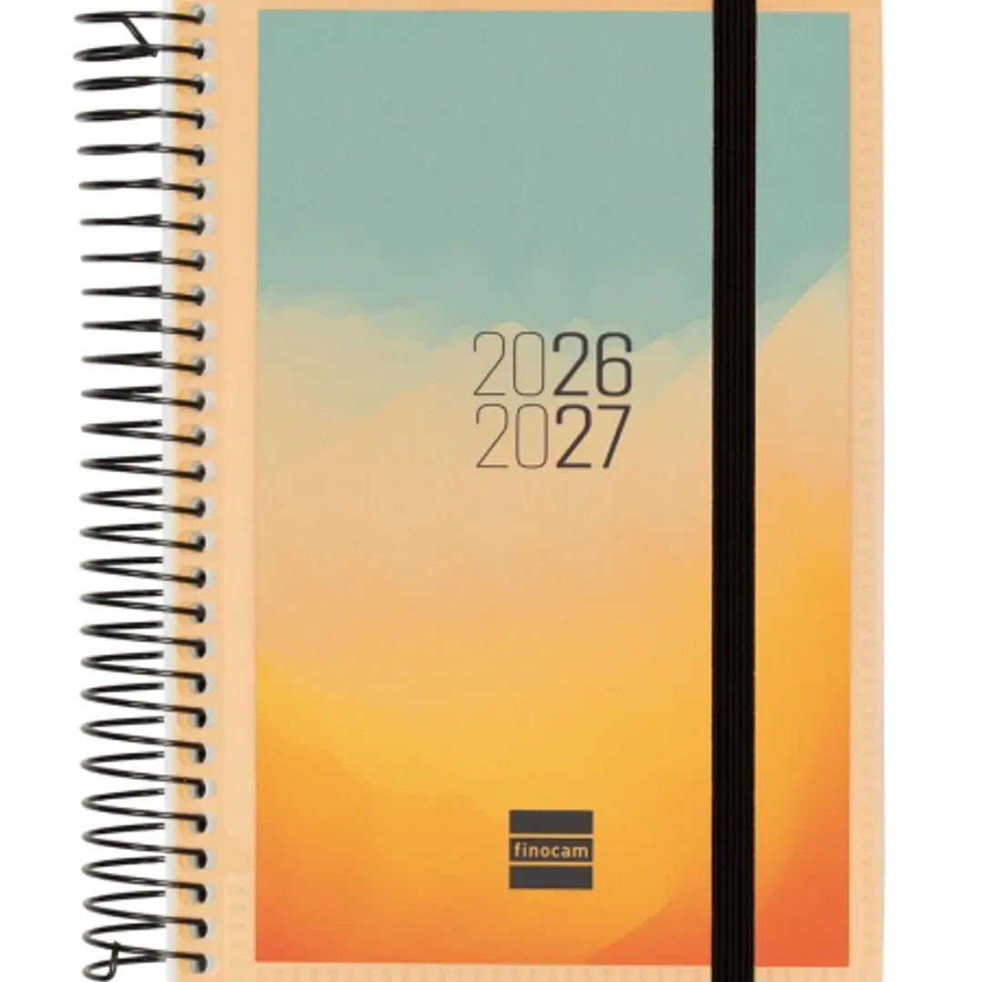 Finocam Espir Agenda Escolar 26/27 - 1 Dia por Pagina - Formato E8 - 120x171mm - Tapas de Polipropileno - Papel de 70g/m2 - Espiral Metalica - Esquina 1