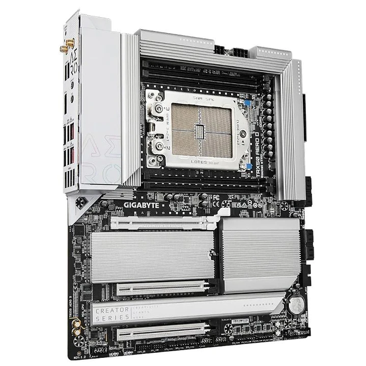 GIGABYTE PLACA BASE TRX50 AERO D E-ATX sTR5 3