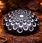 PIEDRA MANDALA BLACK & WHITE EYE 10 CM - Miniatura 1