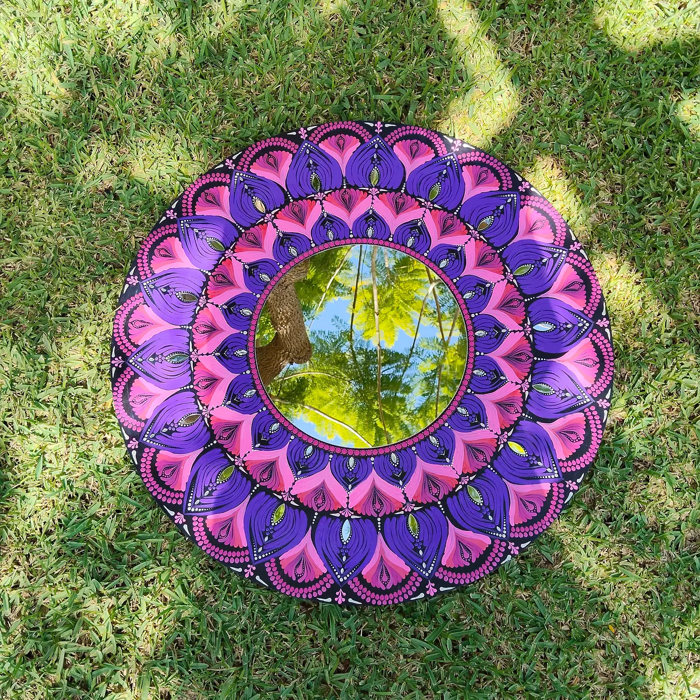 ESPEJO MANDALA MORADO Y ROSA 70 CM 2